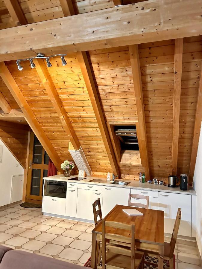 Dachwohnung In Flughafennaehe Kloten Eksteriør bilde